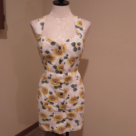 California Concepts Dresses & Skirts - Vtg 1990's Sunflower Print Denim Dress overalls